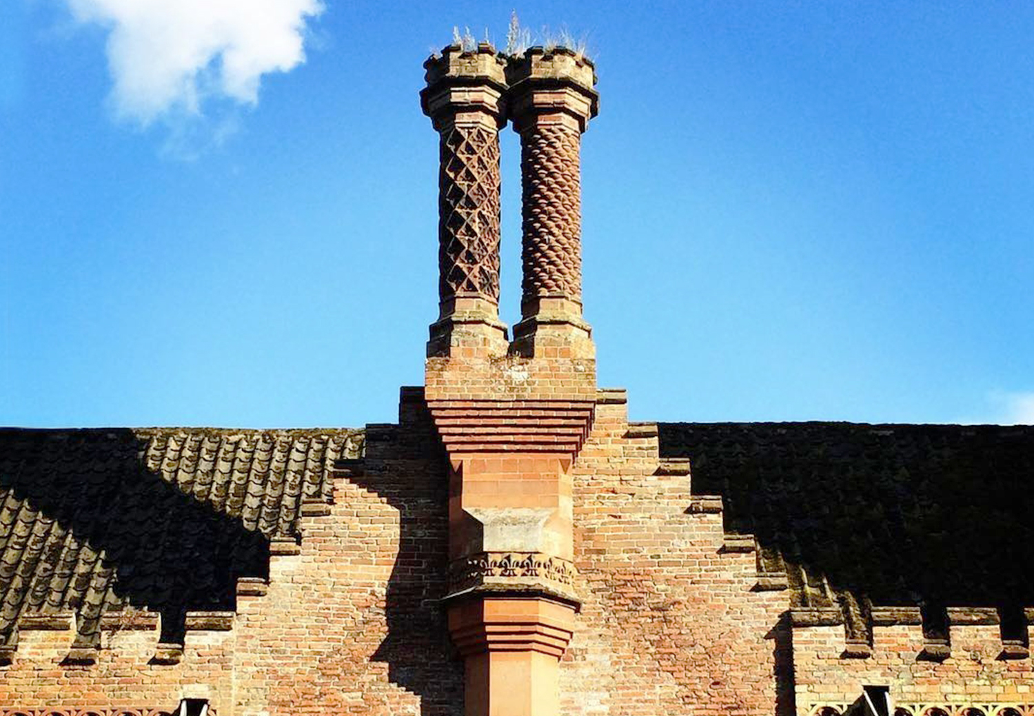 Pair of decorative chimneys