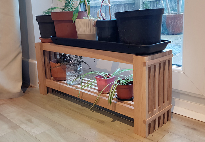 Plant shelf